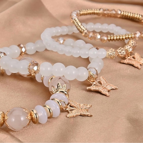 Your Choice NWT Set of Butterfly Hand Beaded Bracelets - Picture 4 of 8